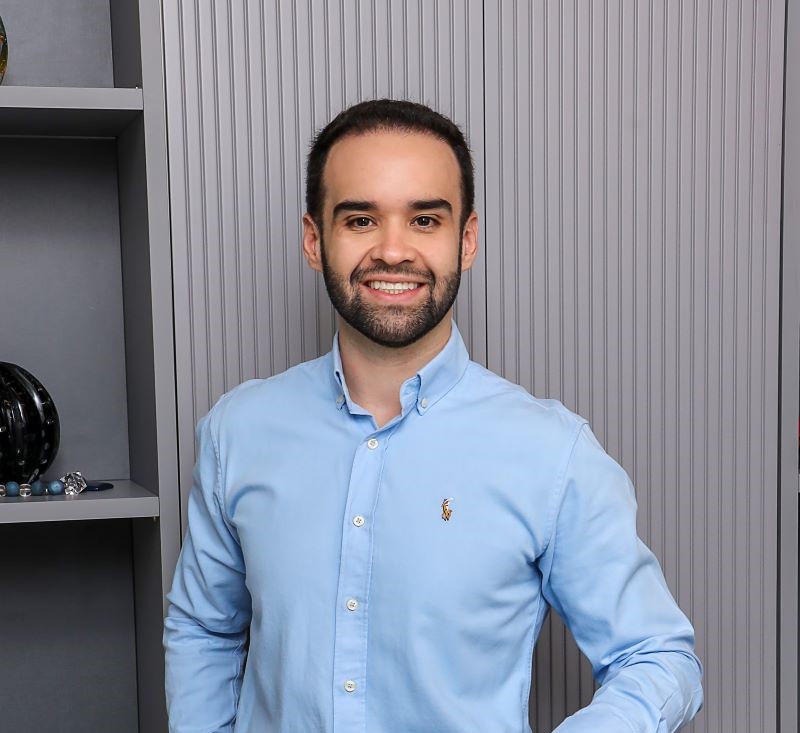 Dr. Carlos Eduardo Mendes